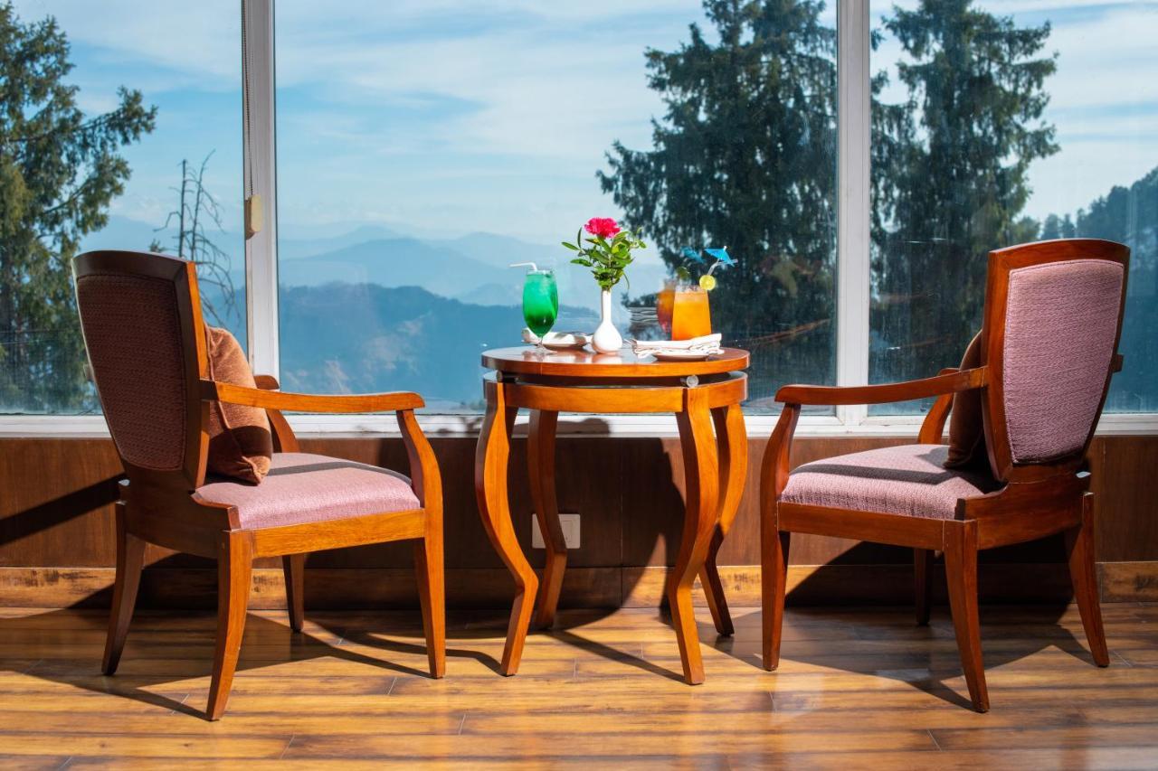 Royal Tulip Luxury Hotel, Kufri, Shimla Esterno foto