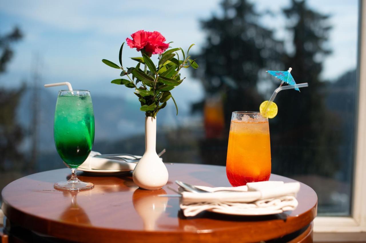 Royal Tulip Luxury Hotel, Kufri, Shimla Esterno foto