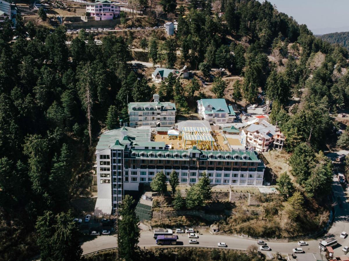 Royal Tulip Luxury Hotel, Kufri, Shimla Esterno foto